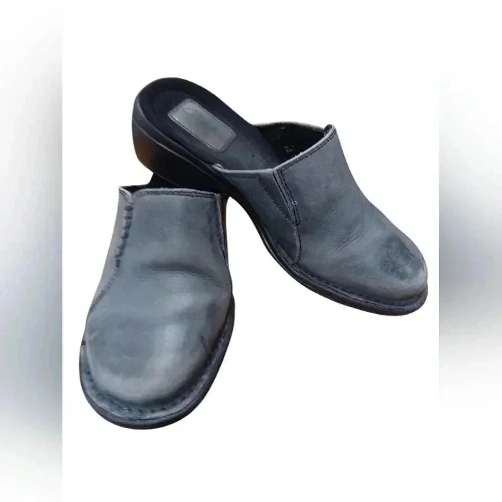 Clarks Artisan GUC Pewter Slides Mules Size 5M
